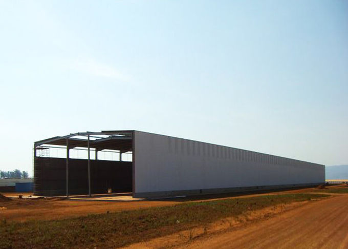 Auto-Geschäft/Lager/Werkstatt/Ausstellung Hall der Prebaricated-Bau-Stahlkonstruktions-4s/Gebäude