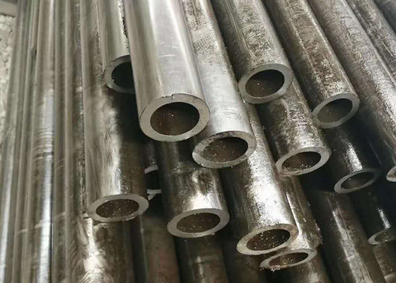 Stahlrauchrohre Astm A179 galvanisierten nahtloses Stahlrohr, das nahtloser legierter Stahl nahtloses schwarzes Stahlrohr leiten