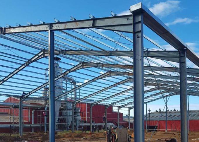 Die neuer Entwurfs-moderne Stahlkonstruktion, die helle Stahlkonstruktion errichtet, fabrizierte Gebäude für Lager vor
